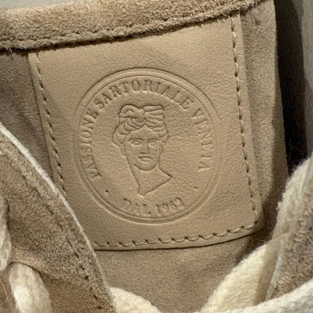 🧸PESERICO Leather and Shearling Sneakers